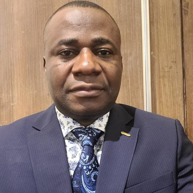 François KIPAKA BAENAKE